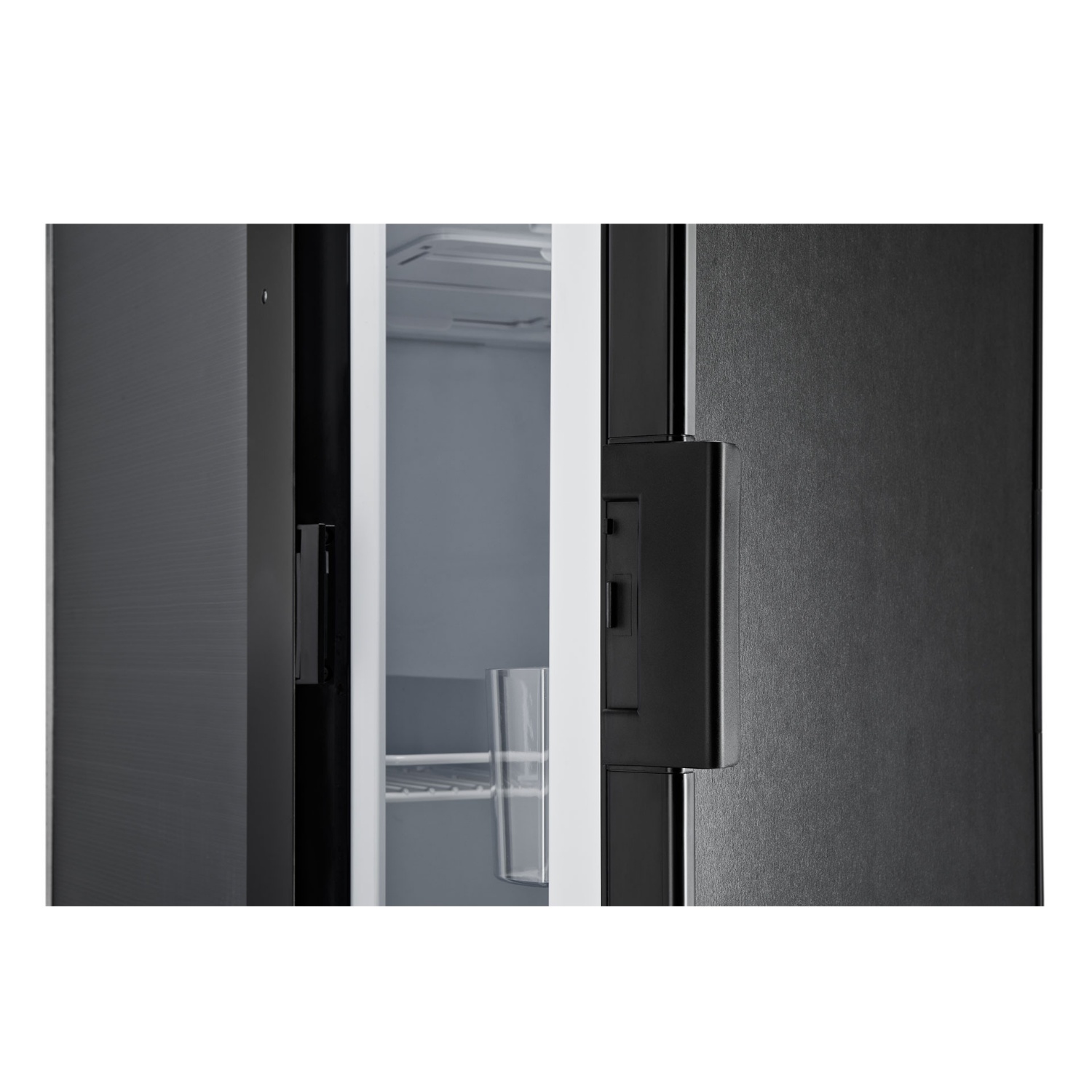 Kompressorkühlschrank Slim 90 OFF by IndelB